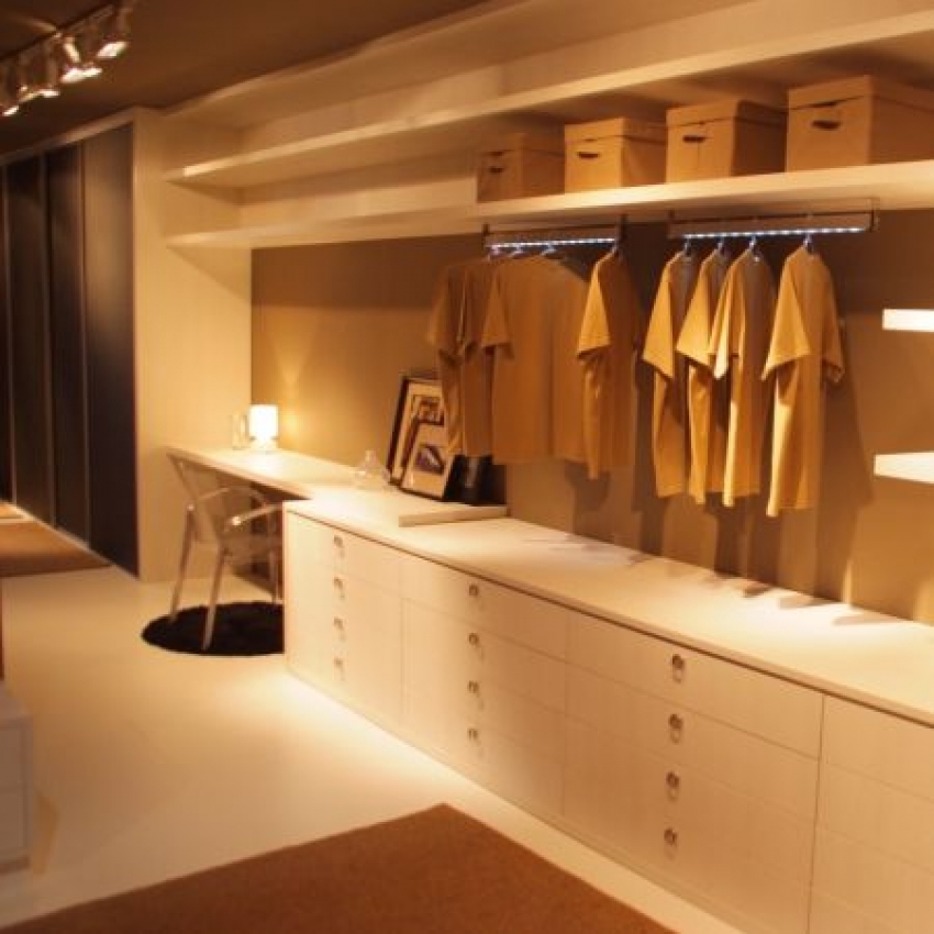 CABIDEIRO RETO SUPORTE LATERAL 1000MM FSC 60 LEDS 6500K (BRANCA) (PUSH BUTTON) BASE - Foto 1