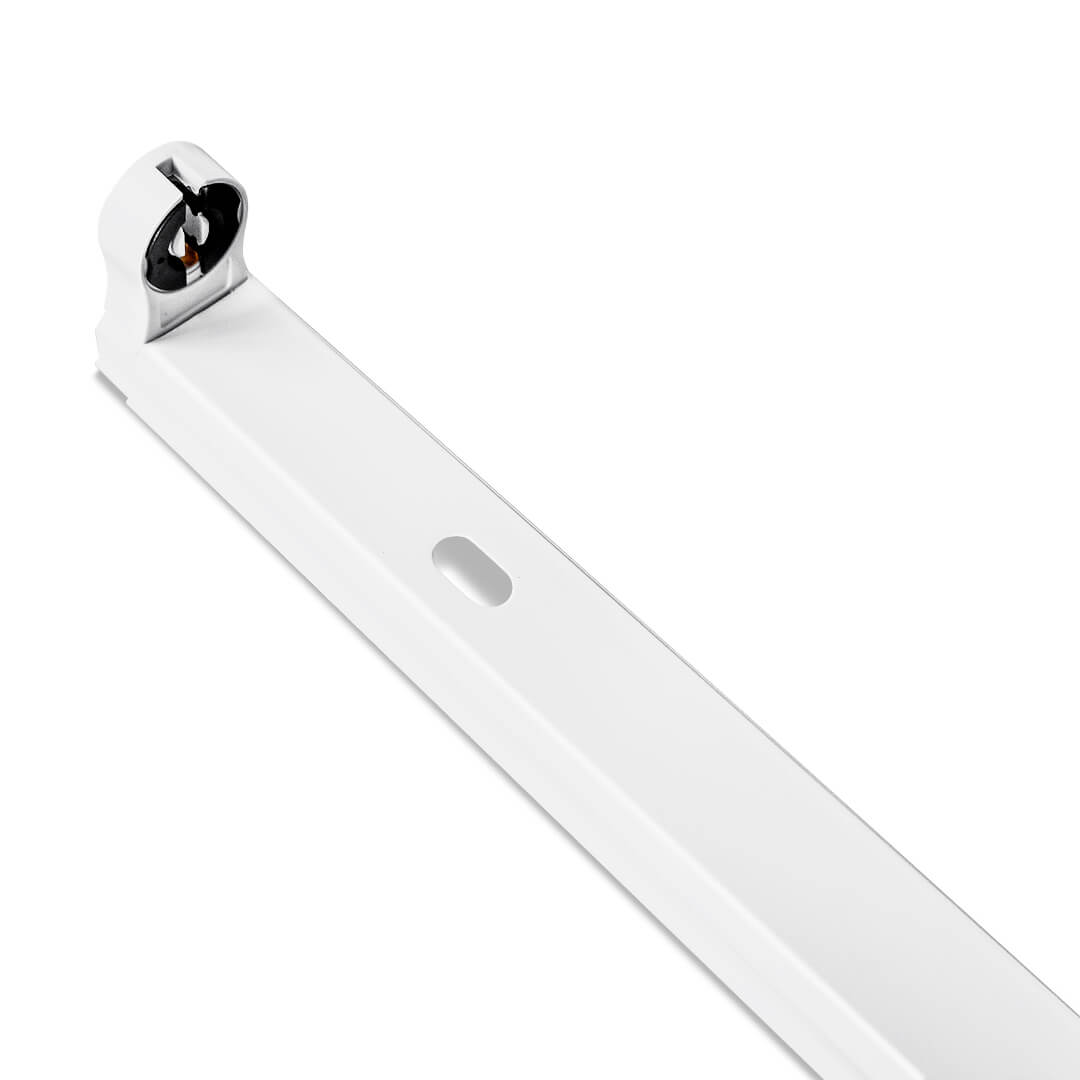 SUPORTE LUMINARIA PRATICA DE SOBREPOR BRANCA PARA 1 LAMPADA LED T8 120CM