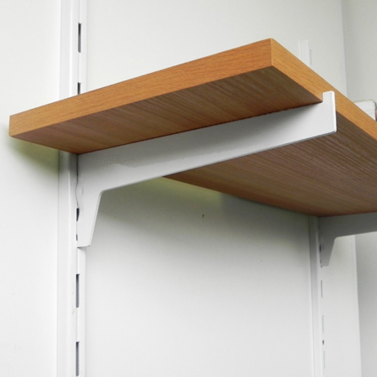 TRILHO ORGANIZA 100CM ENGATE SIMPLES BRANCO (*) - Foto 1