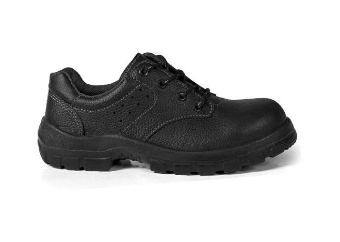 TENIS 36 COURO PRETA AMARRAR BICO PLASTICO SOLA MONODENSIDADE 2020BTCS4600  (*)
